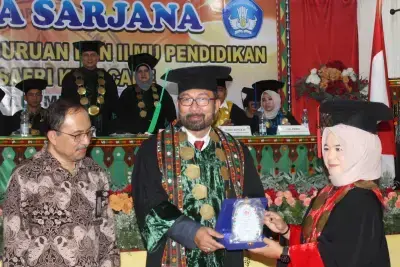 Galeri: Wisuda STKIP Usman Safri Kutacane Tahun Akademik 2025/2026